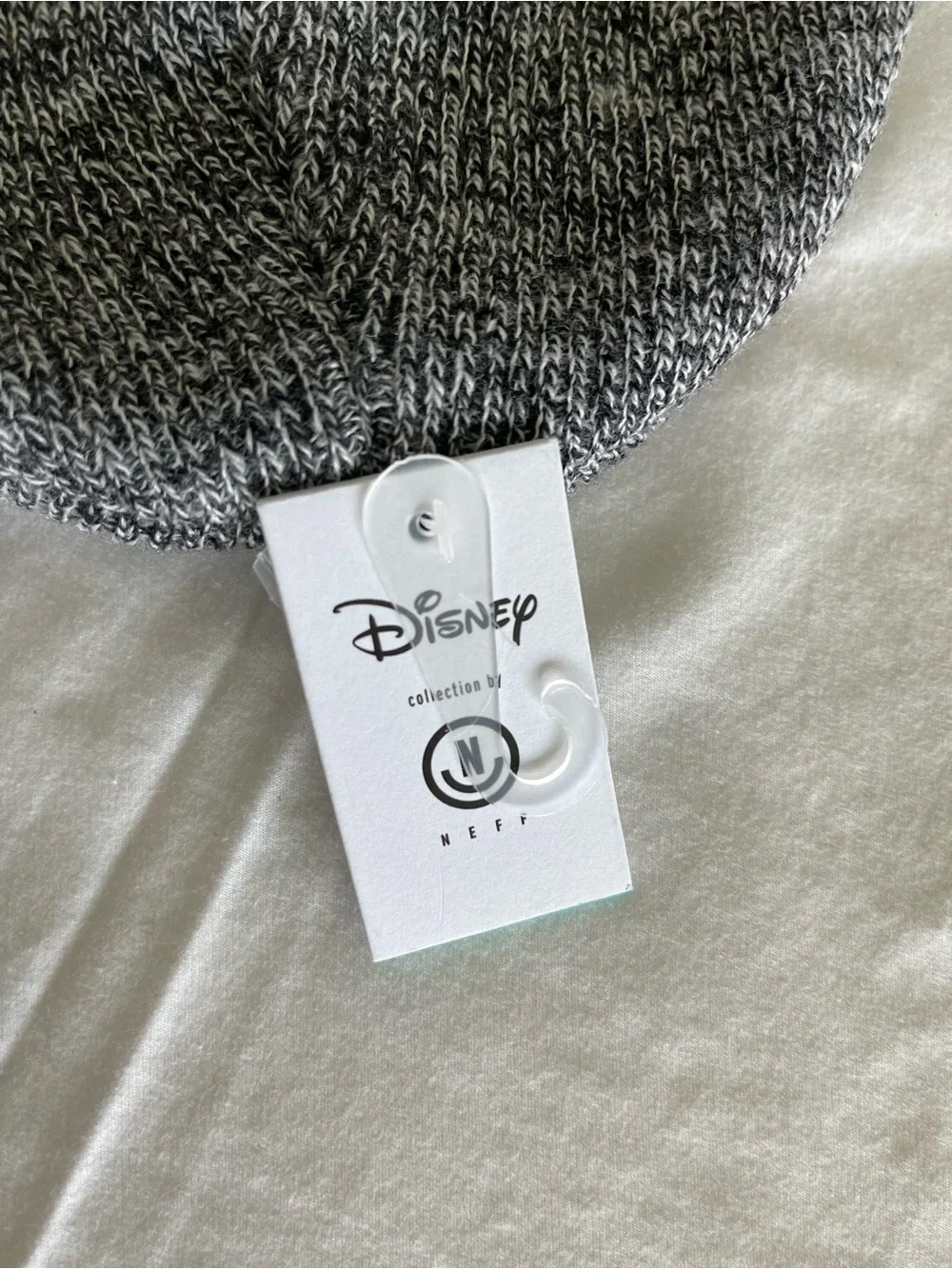 Disney Kids Minnie Mouse Gray & Red Knit Beanie